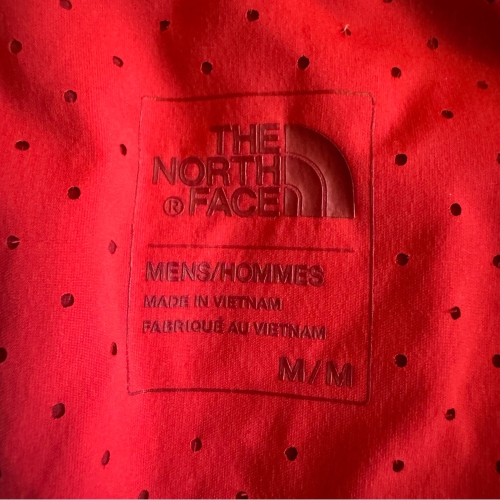 The North Face Ventrix Insulated Jacket – Size M, Red - Picture 12 of 12